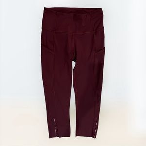 Lululemon size 6 fast and free 19” crop. EUC